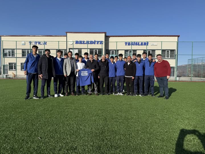 Tatvan Gençlerbirliği U16 takımımızın Gelişim Ligi 13. Grup’ta elde ettiği şampiyonluk